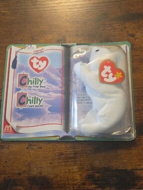 Ty Teenie Beanie Baby "Chilly the Polar Bear", a vintage collectible plush toy